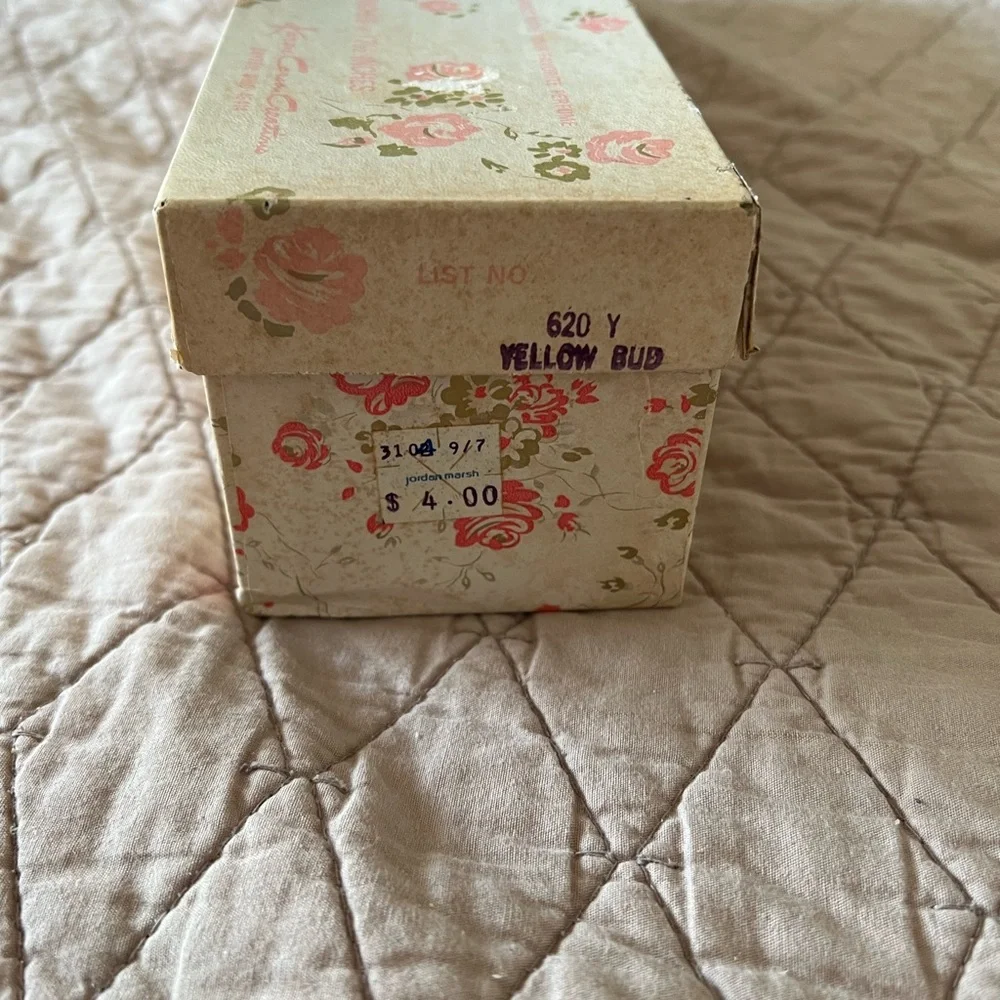 Vintage 2 ft. Yellow Bud Flower Print Plastic Cotton Scented Drawer Lining.